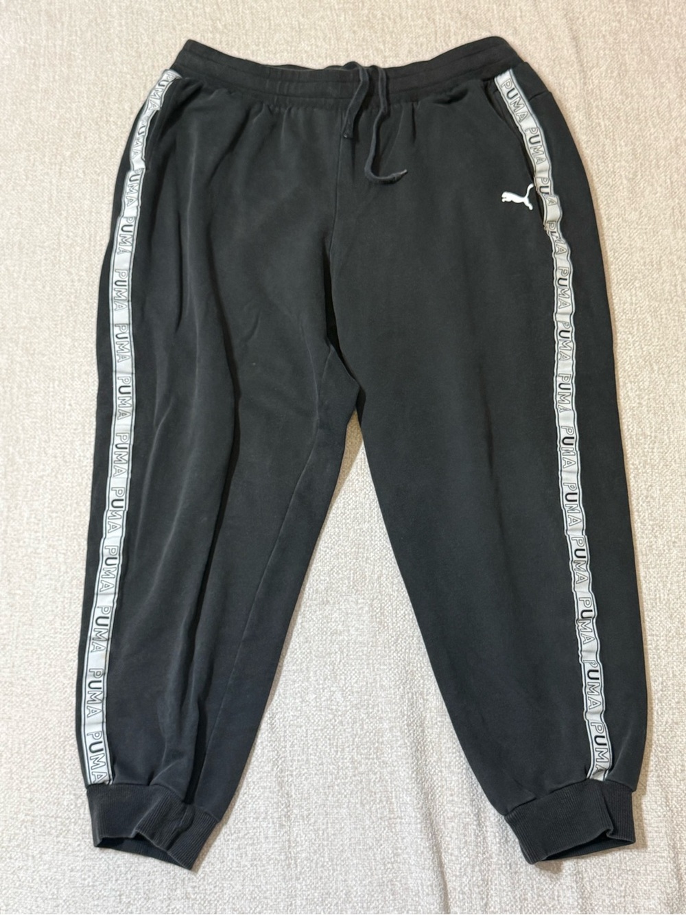 PUMA Mens XL Black Logo Tape Jogger Sweatpants Y2K Streetwear Athleisure